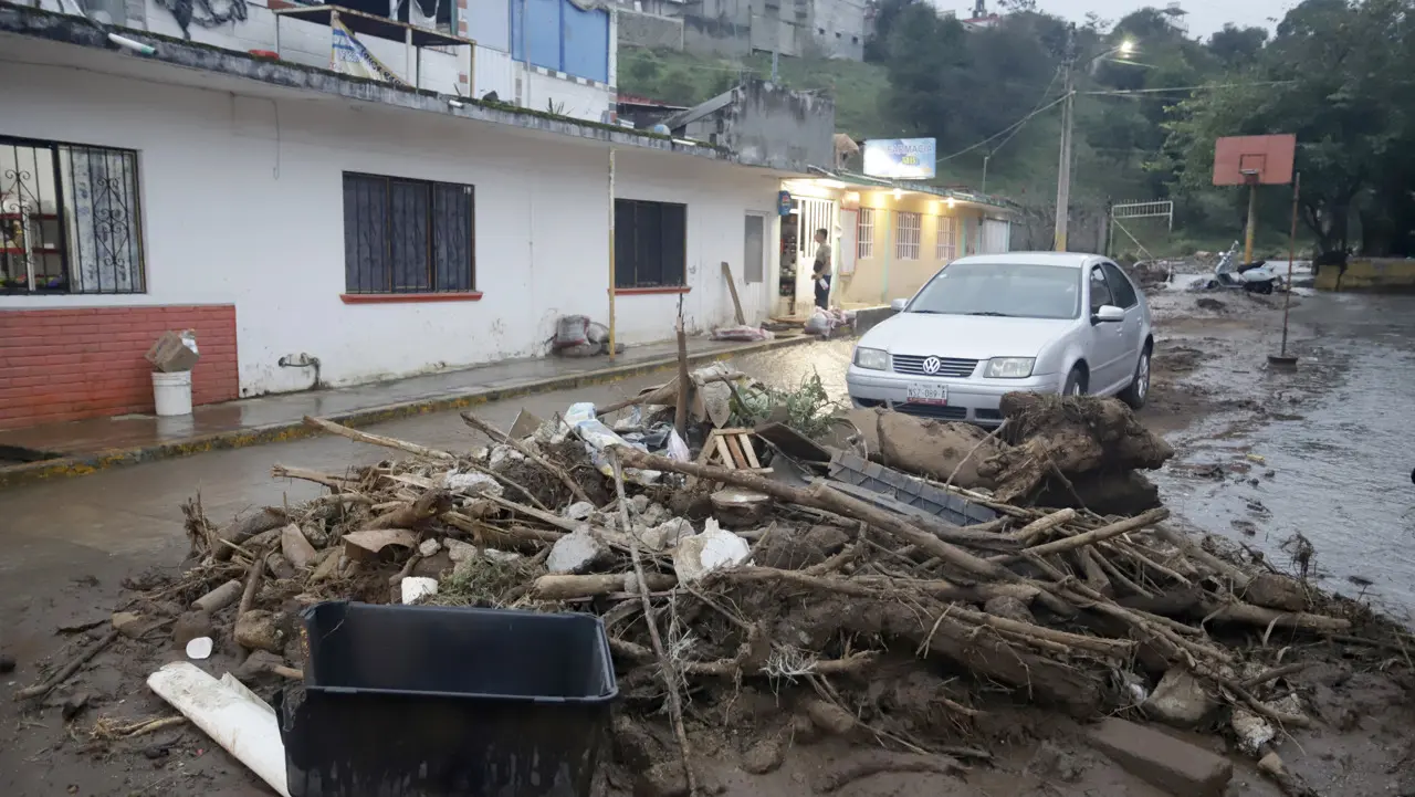 Lluvias devastadoras: México registra un récord de más de 100,000 viviendas dañadas desde finales de septiembre.