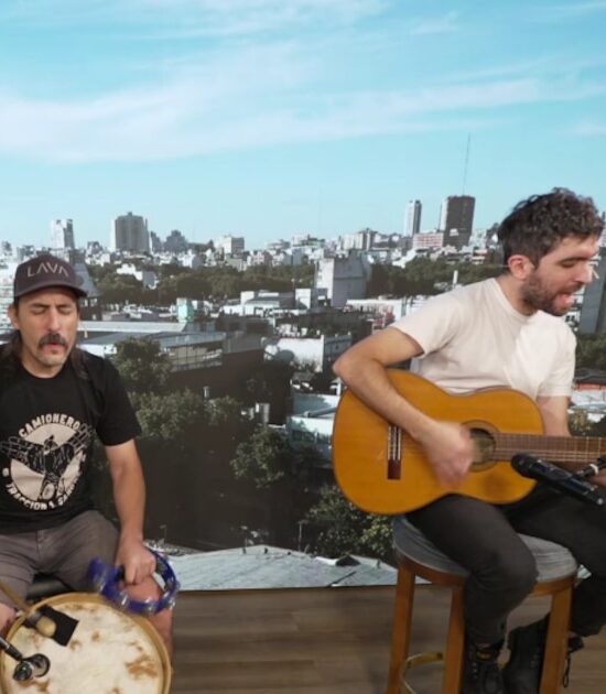 El rock argentino se reinventa: autogestión, escena under y fans al mando del merchandising